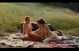 Il video hard gratuiti italiani cazzo del ragazzo è nella bocca di una donna di colore, matura, e come il suo bel pompino