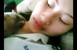Ragazza aiuta amico a raggiungere l'orgasmo i migliori video hard gratis dal vibratore