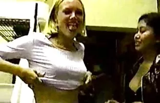 Latina porno modello mostra il suo culo in pubblico film hard gratis completi