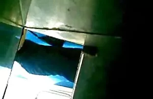 Il pene del marito sulla bocca della moglie, maturo, in un lungo periodo di tempo e sperma nella sua vagina in un tempo molto breve video hard casalinghi gratis