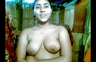 Ragazzo cazzo vigorosamente e violentemente cums da un video hard lesbiche gratis appassionato pompino di un caldo giovane slut