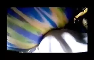 La coppia rapidamente soffiato guarda film hard gratis nel parcheggio