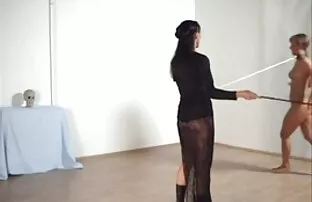 Grasso donna matura ama camminare nuda per le strade della città e per la video lesbo hard gratis sua L.