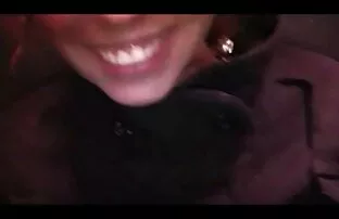 Giovane donna giapponese si masturba figa pelosa in bagno con vibratore e cums video hard italiani gratuiti
