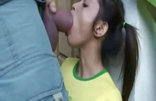 Stretto e tenero asiatico è video hard gratis giapponesi un sano grumi