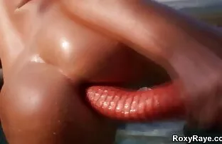 Ragazza dai capelli castani non riusciva a capire i desideri video porno amatoriali gratuiti italiani del cliente